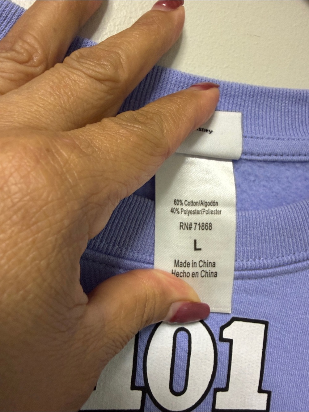 Disney 101 Dalmatians Crew Neck Sweatshirt in Lavender. Size Large - Picture 3 of 7